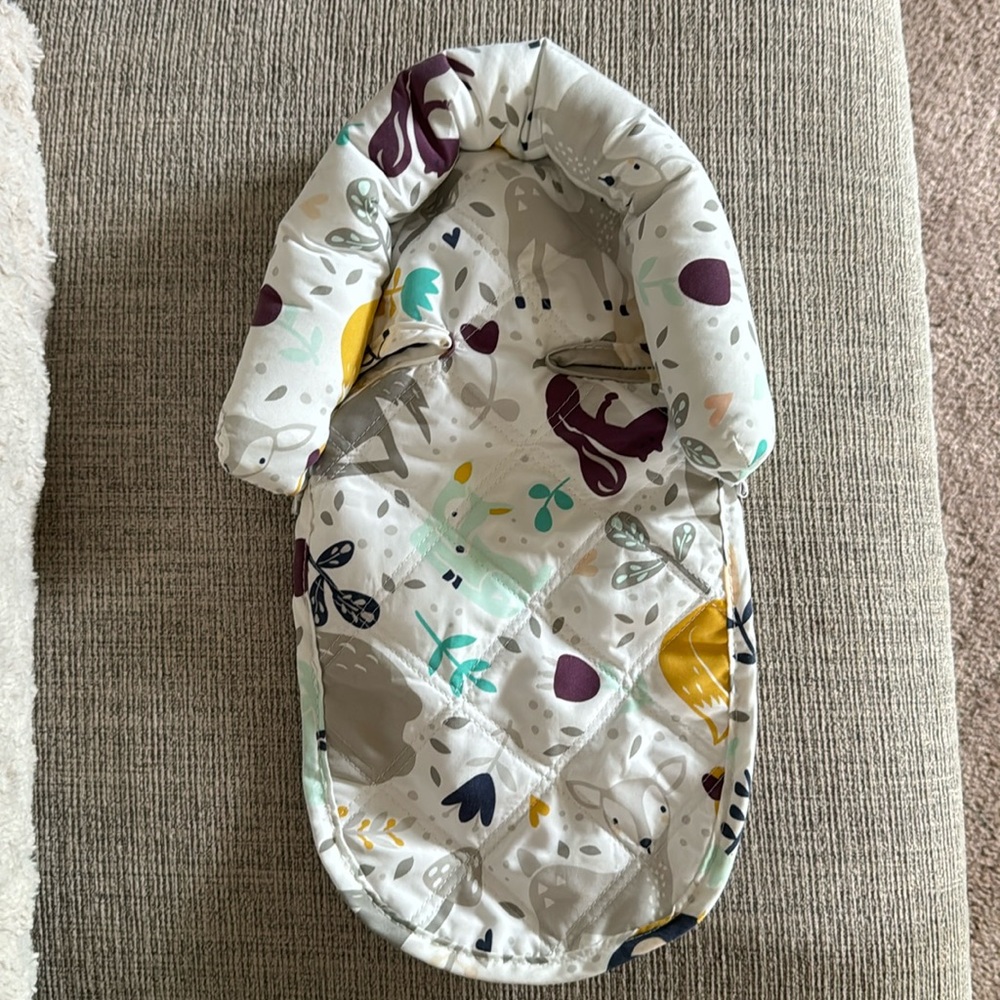 Infant car seat insert